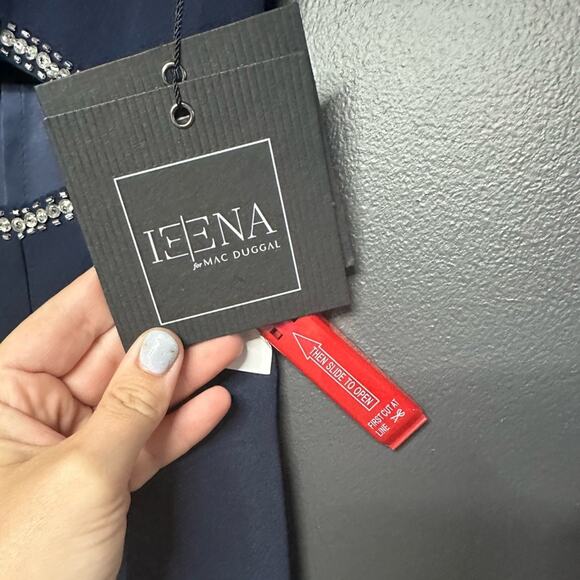 NWT Mac Duggal 2630 Plunge Neck Puff Sleeve Cut Out Gown Navy 4 - Picture 6 of 7